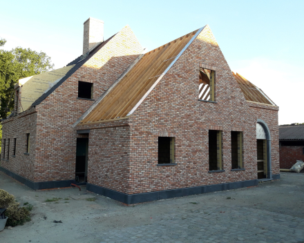 Op zoek naar een aannemer voor de bouw van uw nieuwe woning in Wingene?